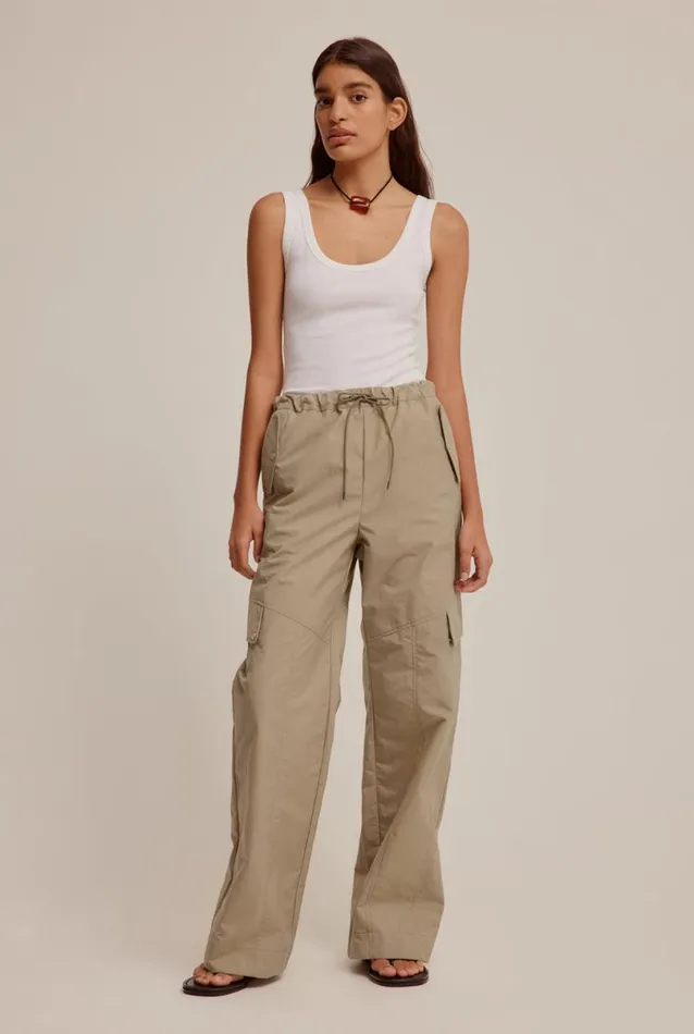 Woman Venroy TShirts and Tanks Scoop Neck Straight Hem Rib Tank