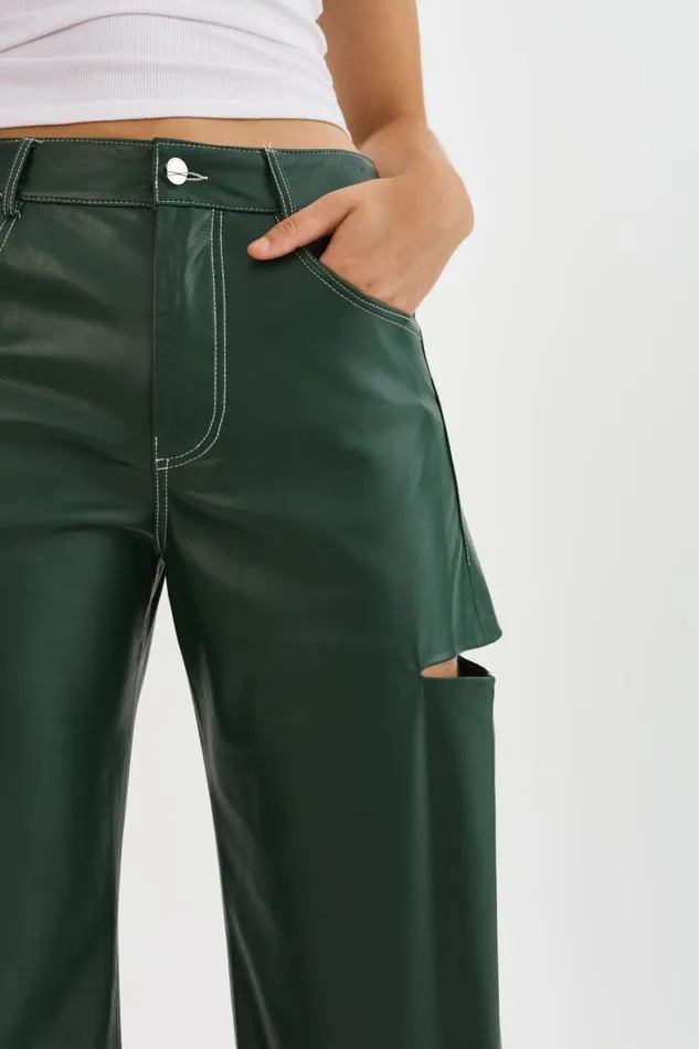 Women FALEEN Faux Leather Loose Pants Alpine Green LAMARQUE Pants and Shorts Women FALEEN Faux Leather Loose Pants Alpine Green LAMARQUE Pants and Shorts