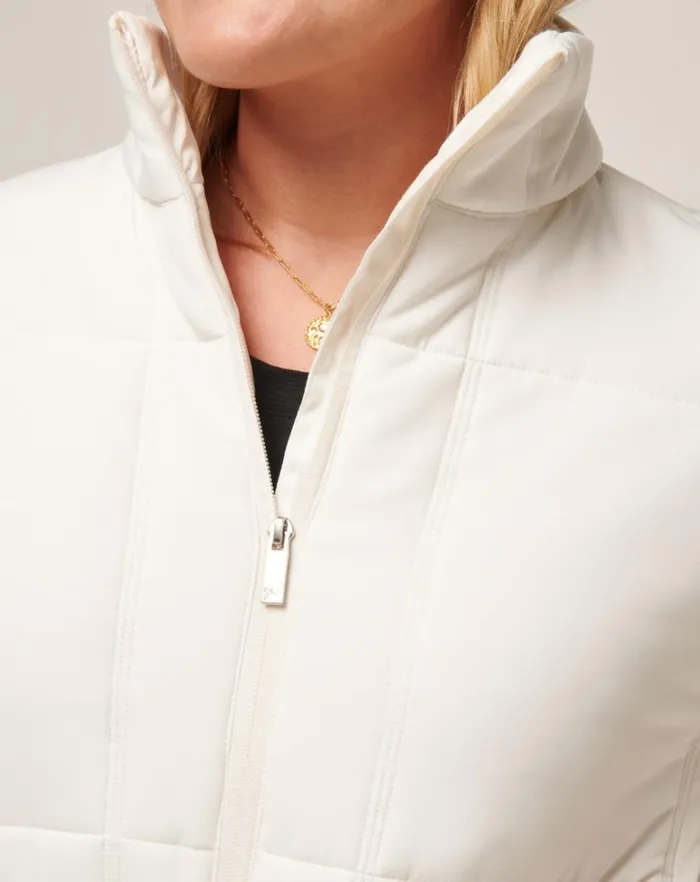 Women Jackets TravisMathew MONT BLANC PUFFER Cloud Dancer