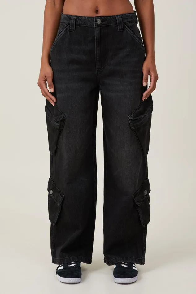 Women Jeans Cotton On Cargo Super Baggy Jean Black Pepper