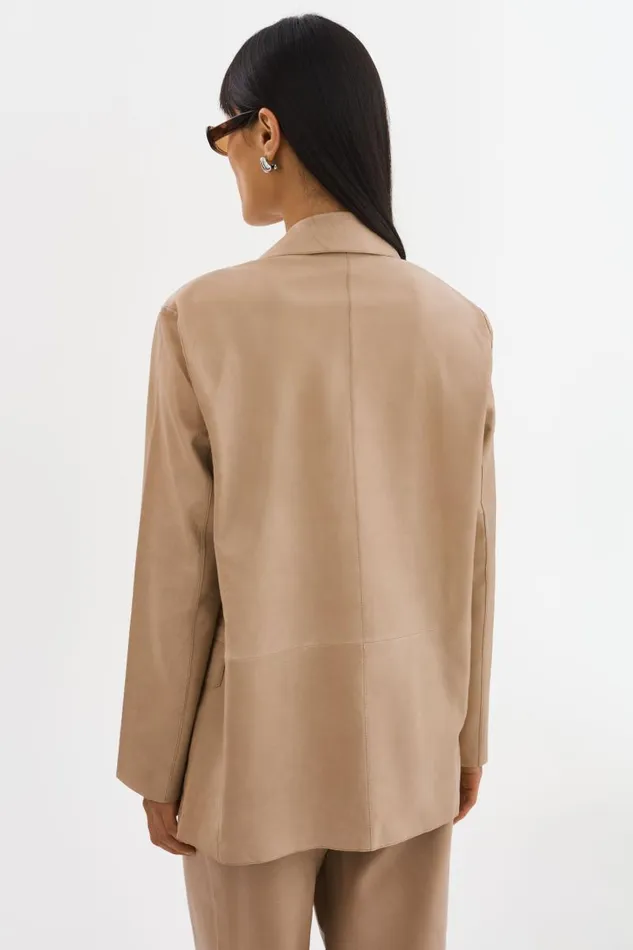 Women QUIRINA Leather Blazer Beige LAMARQUE Blazers Women QUIRINA Leather Blazer Beige LAMARQUE Blazers