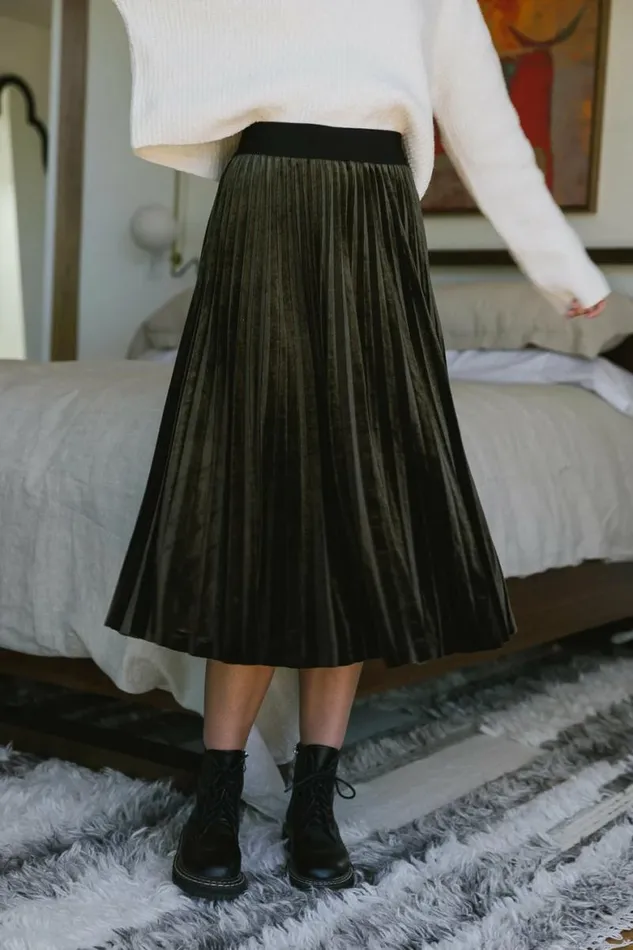Zoe Velour Skirt In Olive Olive Women Bohme Skirts